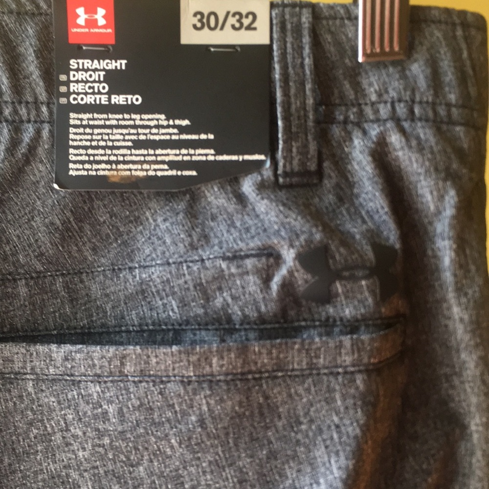 NEW WITH TAGS! UNDER ARMOR mens 30/32 pants